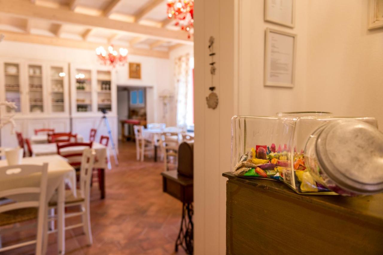 Bed and Breakfast Il Barbagianni Montepescali Екстер'єр фото