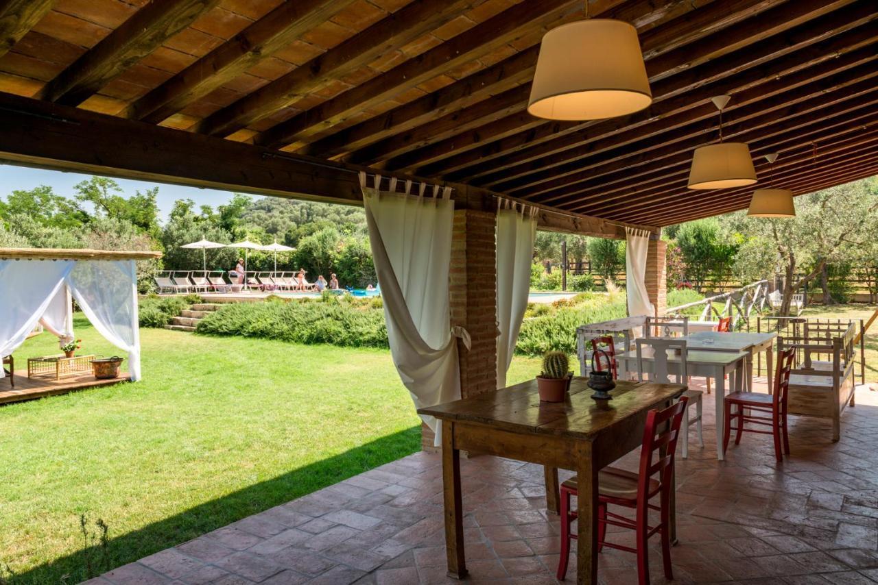 Bed and Breakfast Il Barbagianni Montepescali Екстер'єр фото